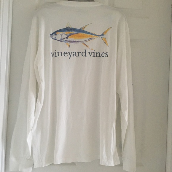 Vineyard Vines Other - Vineyard Vines men’s long sleeve white shirt med
